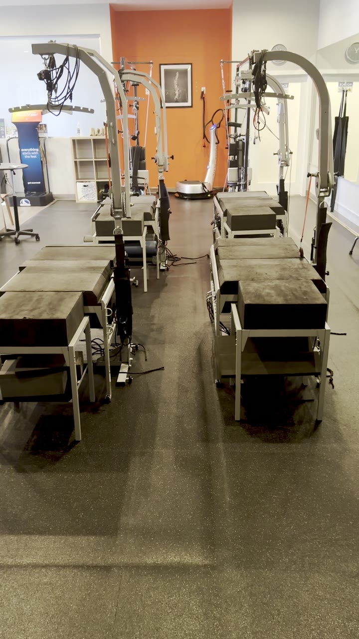 West Hollywood corrective care floor with individualized treatment setups